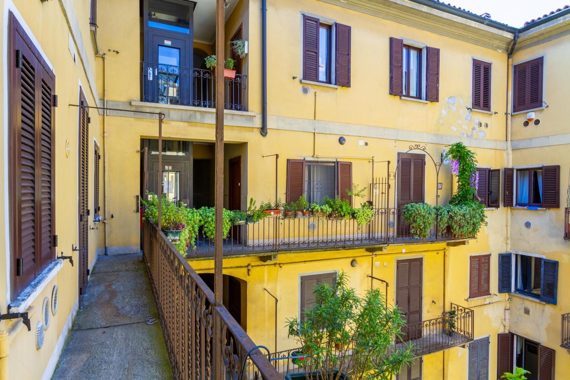 La Casa Alle Colonne - Navigliapartments Милан Экстерьер фото